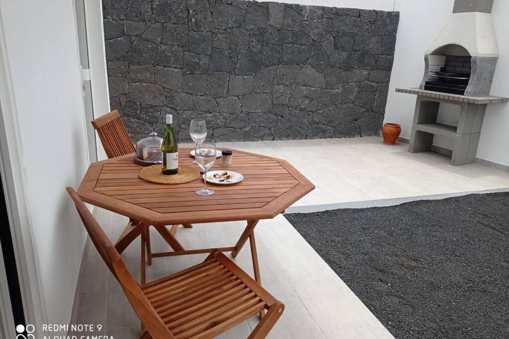 Precioso Apartamento Con Terraza En Teguise Teguise  Eksteriør bilde